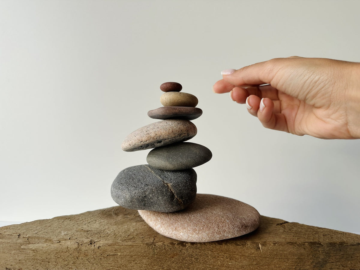 Baltic Blush Zen Stones – Set of 7