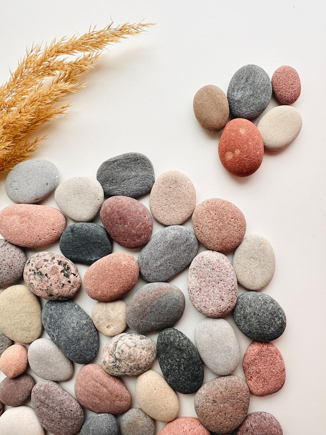 Baltic Colorful Pebbles – Bulk Pack for Decor