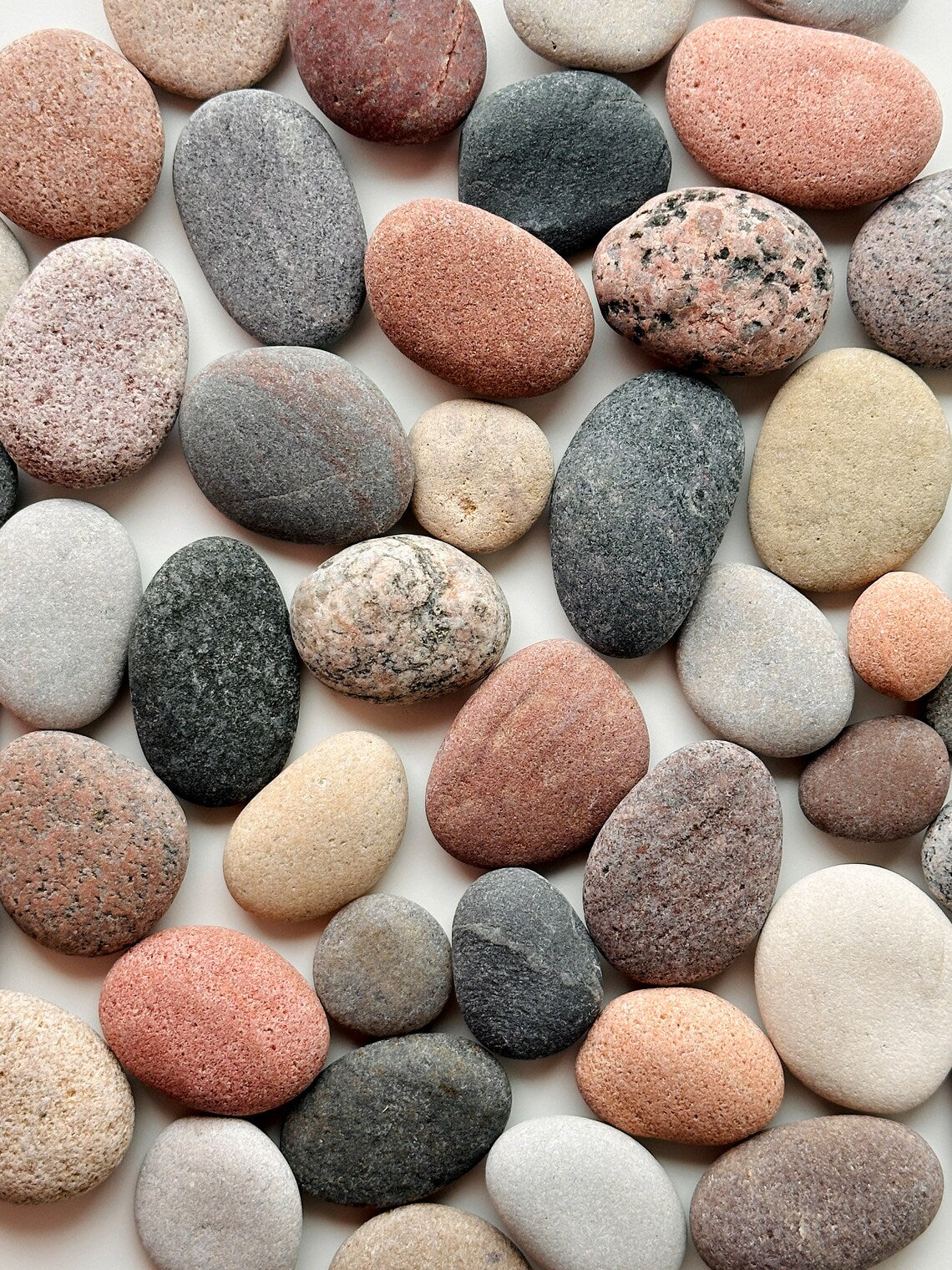 Baltic Colorful Pebbles – Bulk Pack for Decor
