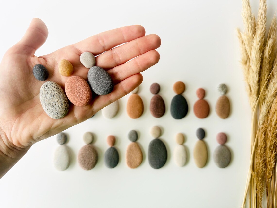 Baltic Pebble People – DIY Stone Art Set