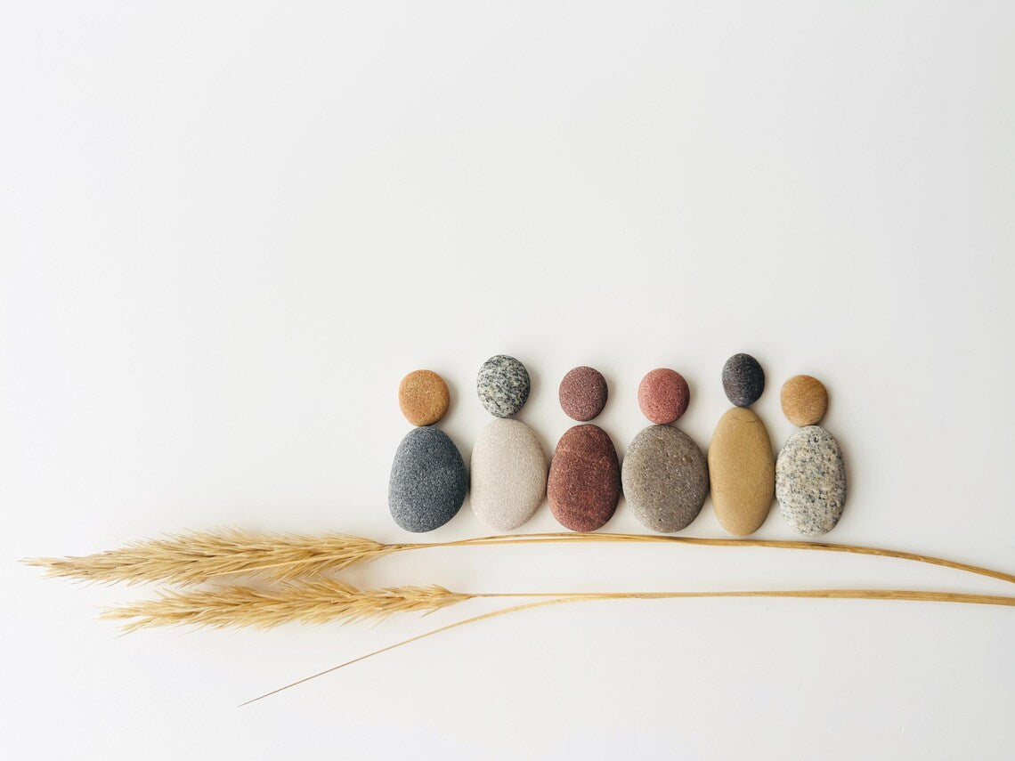 Baltic Pebble People – DIY Stone Art Set