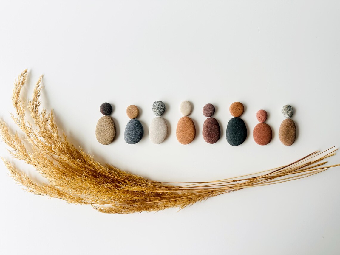 Baltic Pebble People – DIY Stone Art Set