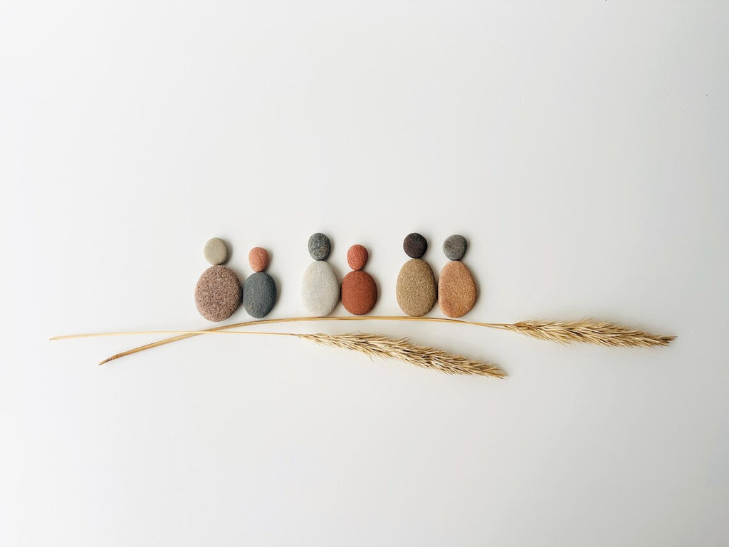 Baltic Pebble People – DIY Stone Art Set