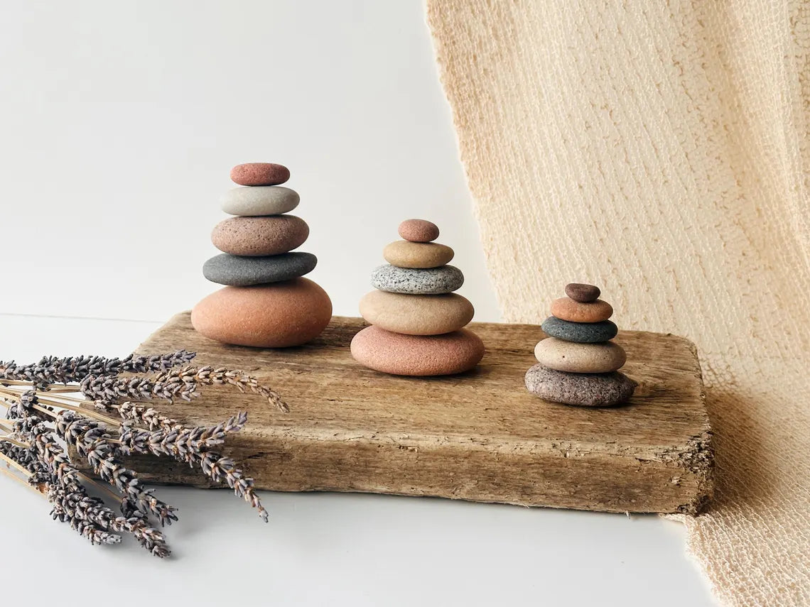 Baltic Mantel Stone Cairn – Set of 5 Stones