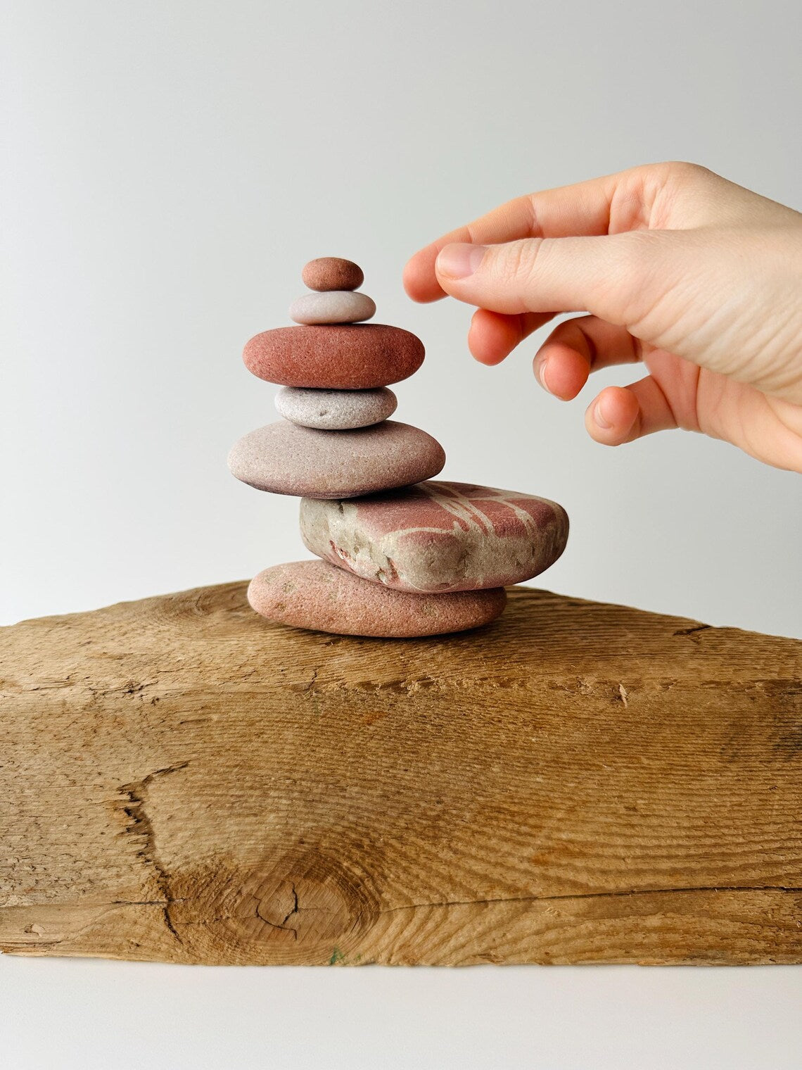 Baltic Sea Zen Stone Kit – 7-Stone Balancing Sculpture & Anxiety Relief Gift for Men
