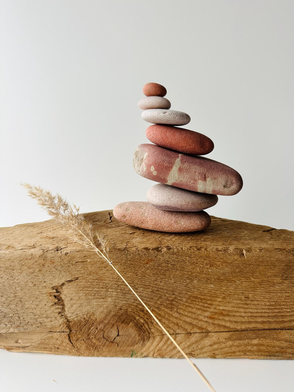 Baltic Sea Zen Stone Kit – 7-Stone Balancing Sculpture & Anxiety Relief Gift for Men